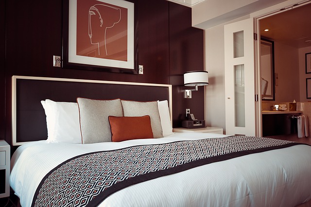 Hotels & Tourism